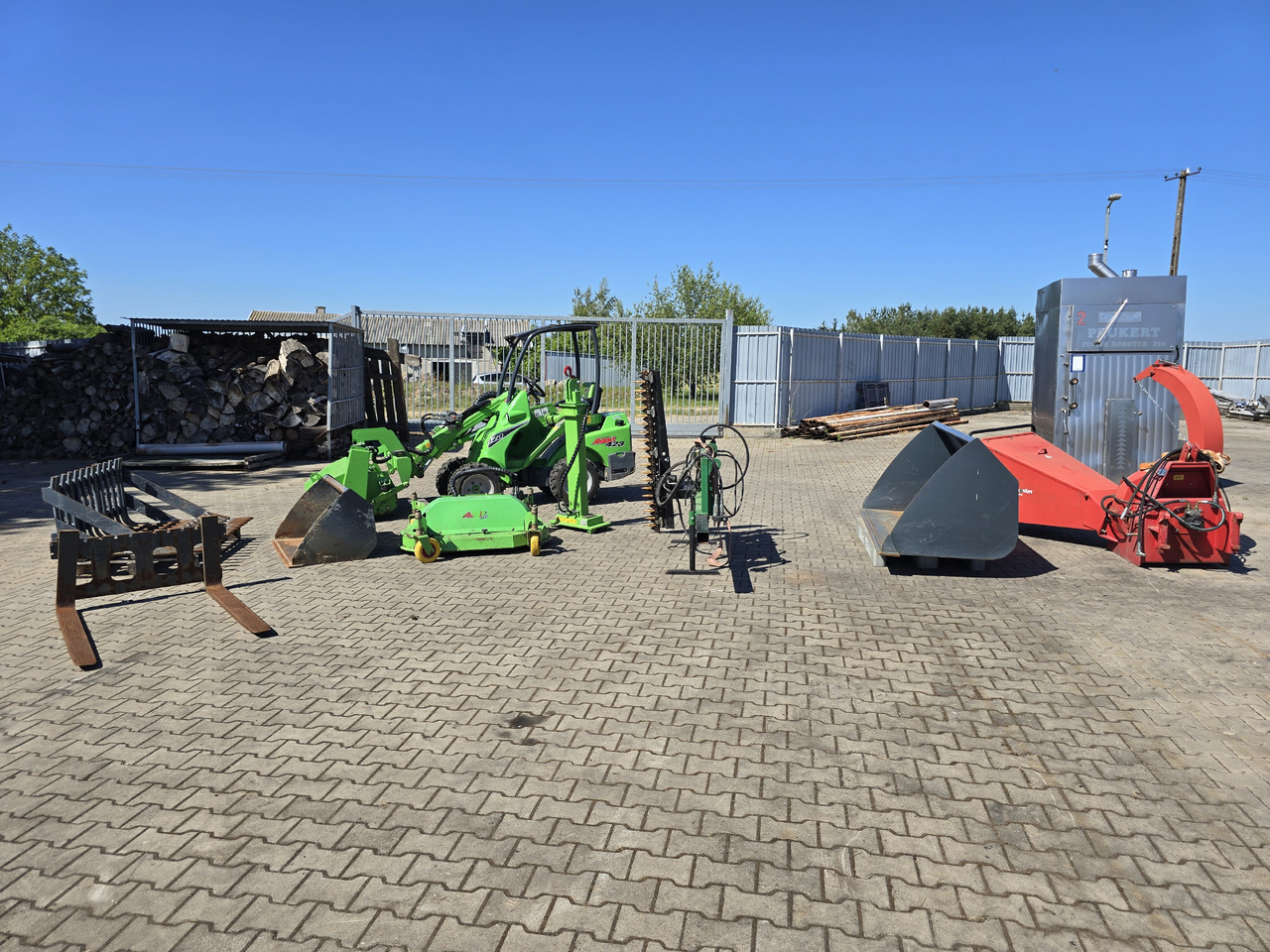 AVANT 423 - Minicargadora: foto 4 AVANT 423 - Minicargadora: foto 4