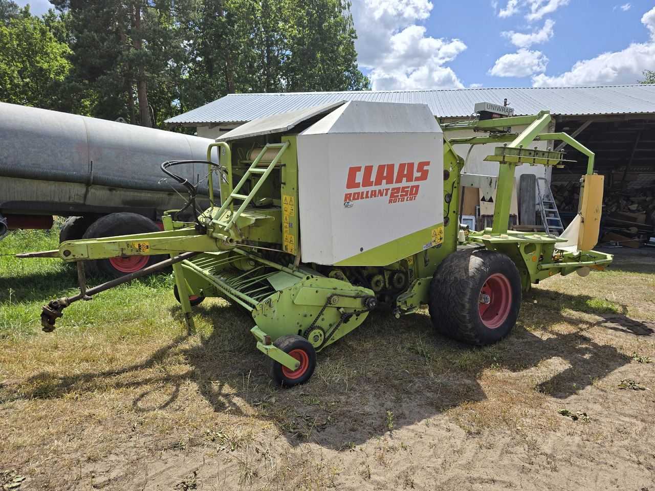CLAAS ROLLANT 250 Roto Cut - Rotoempacadora: foto 2 CLAAS ROLLANT 250 Roto Cut - Rotoempacadora: foto 2
