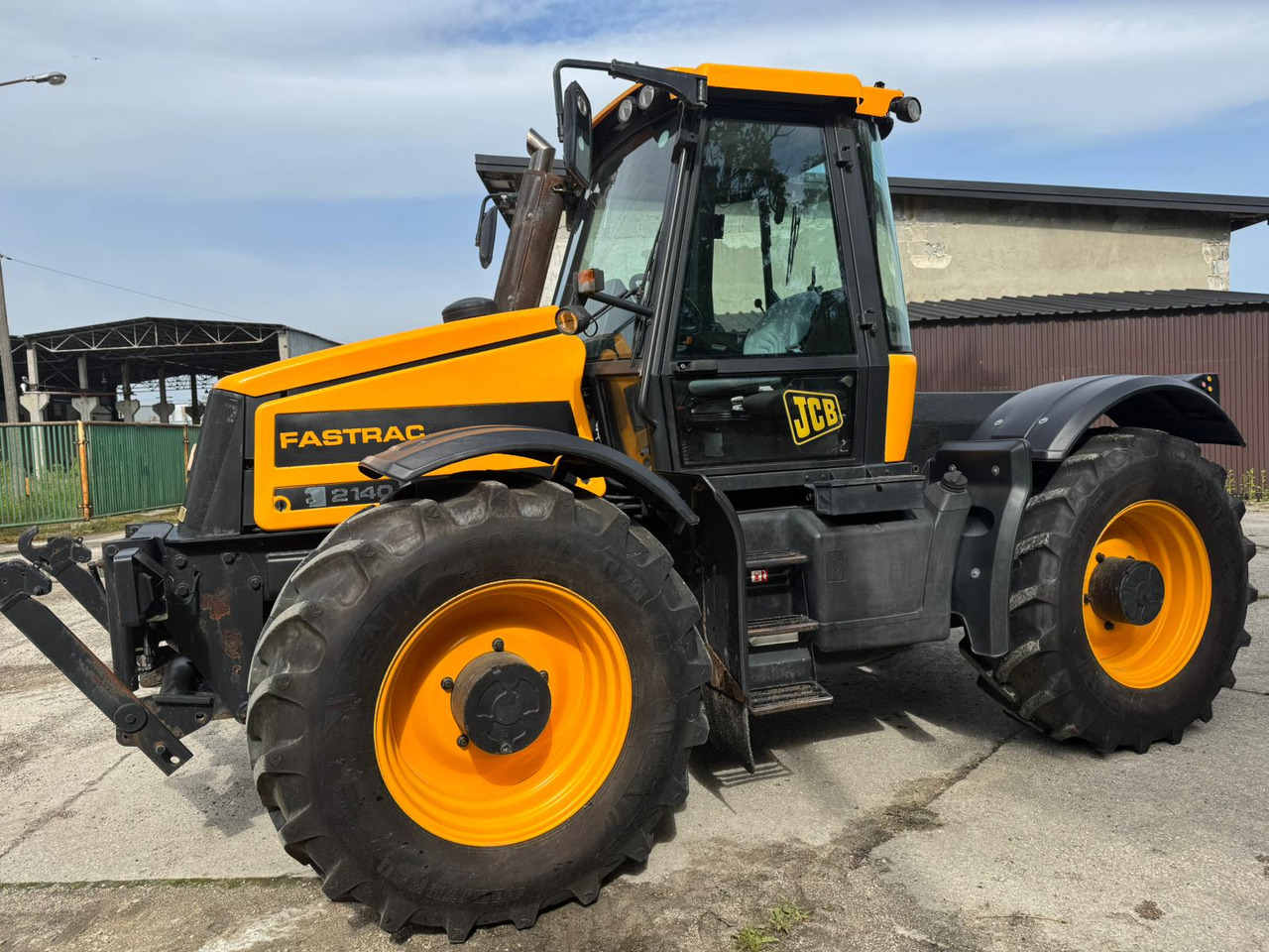 JCB FASTRAC 2140 - Tractor: foto 1 JCB FASTRAC 2140 - Tractor: foto 1