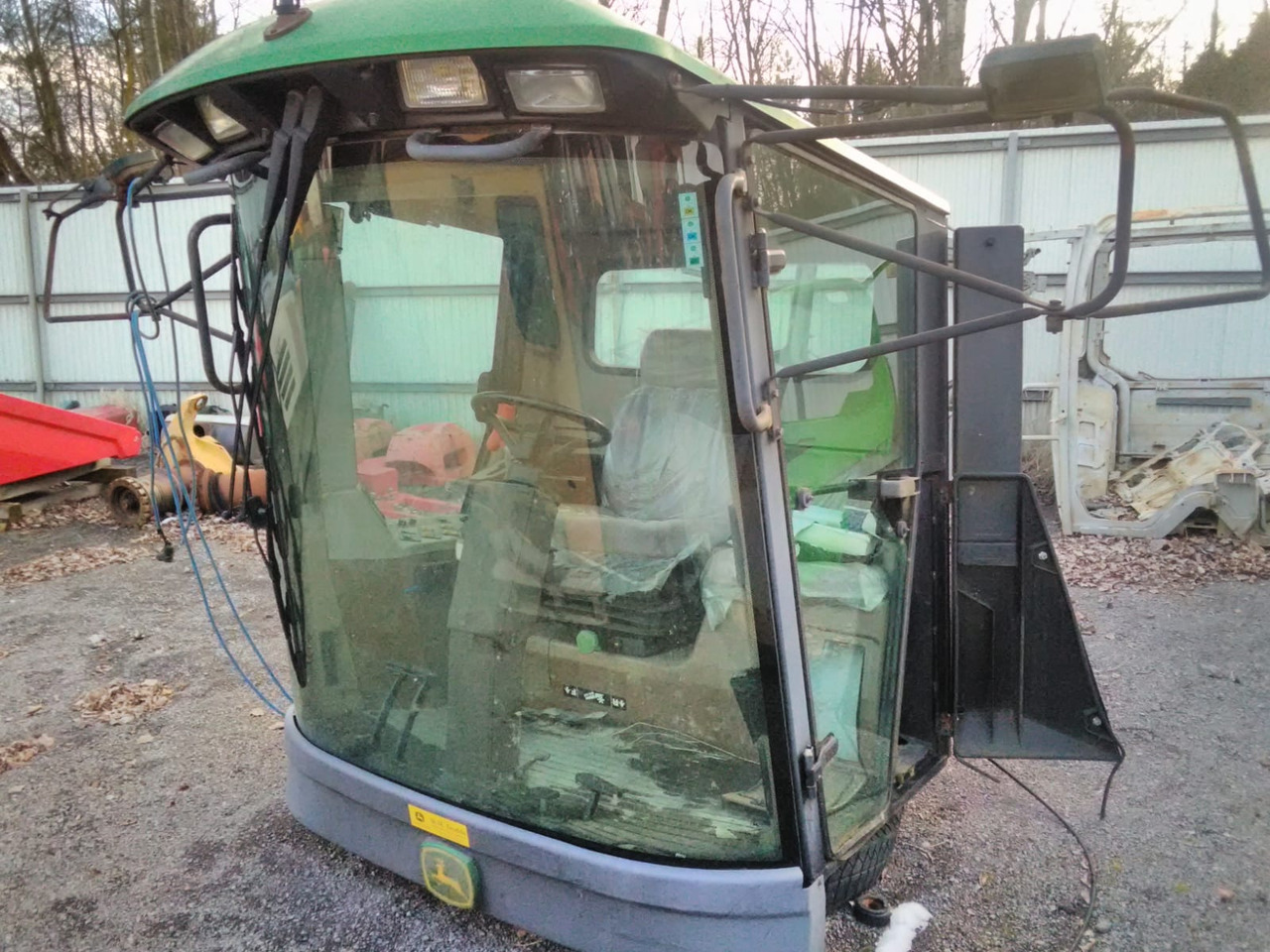 JOHN DEERE 1550 WTS - Cabina para Cosechadora de granos: foto 1 JOHN DEERE 1550 WTS - Cabina para Cosechadora de granos: foto 1