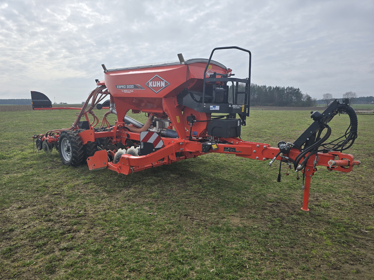 KUHN ESPRO 3000 VFB - Combinado de siembra: foto 2 KUHN ESPRO 3000 VFB - Combinado de siembra: foto 2