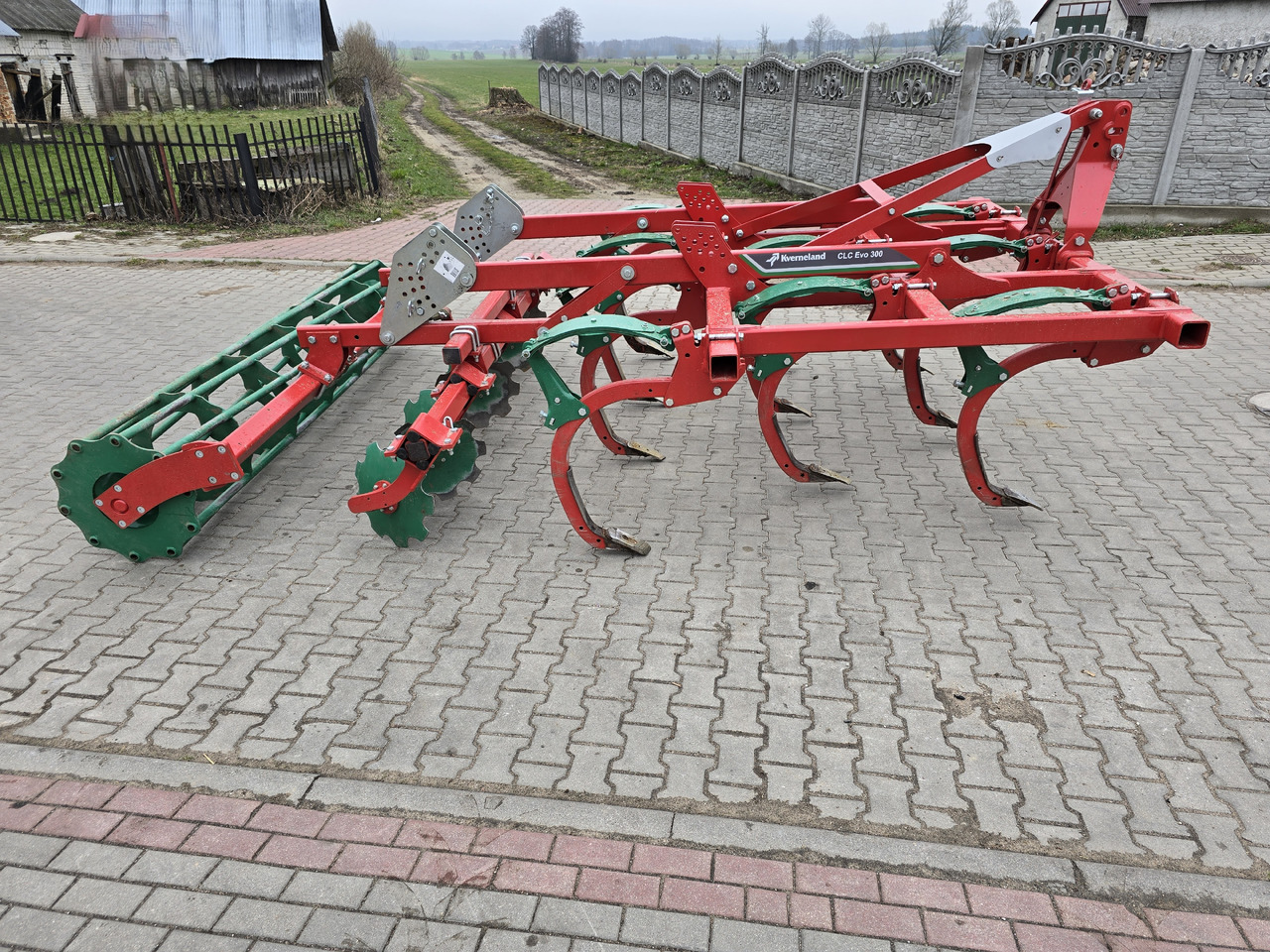 KVERNELAND CLC Evo 300 - Grada: foto 1 KVERNELAND CLC Evo 300 - Grada: foto 1