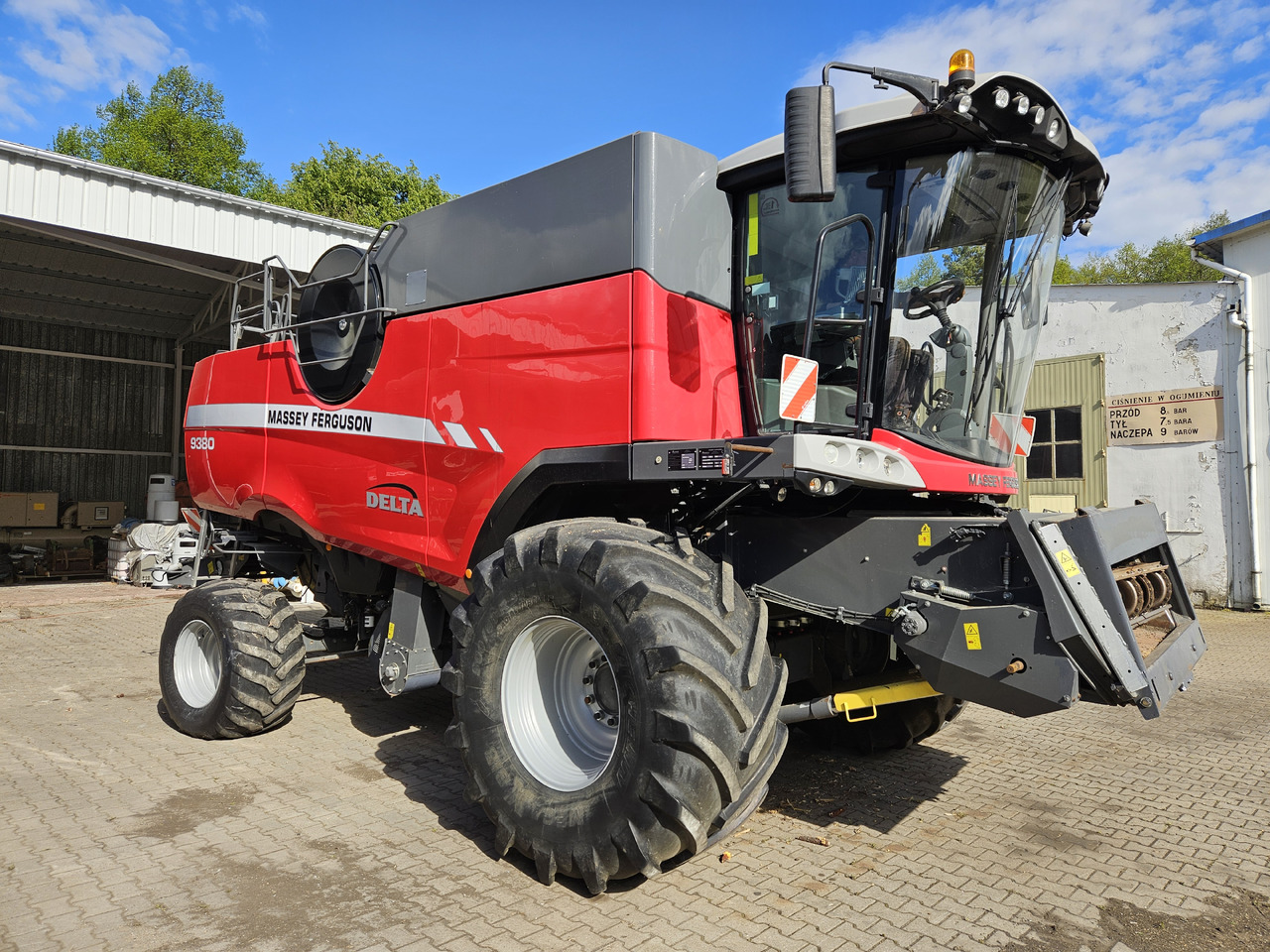 Cosechadora de granos Massey Ferguson Delta 9380: foto 1