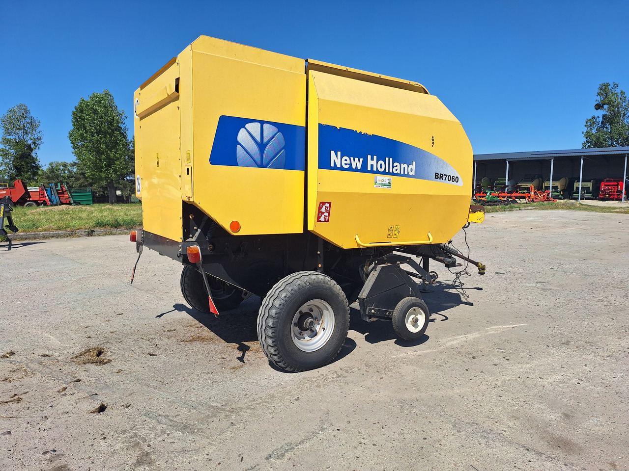 NEW HOLLAND BR7060 - Rotoempacadora: foto 1 NEW HOLLAND BR7060 - Rotoempacadora: foto 1