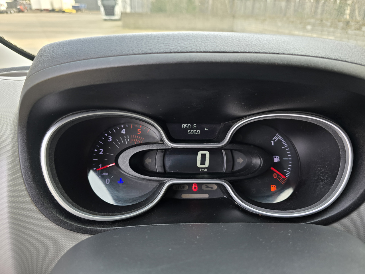 NISSAN NV300 Long - Coche: foto 4 NISSAN NV300 Long - Coche: foto 4