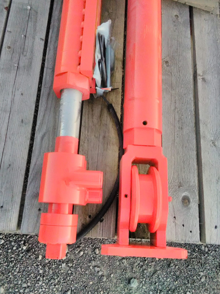 SANDVIK BG01194489 - Cilindro hidráulico para Perforadora: foto 5 SANDVIK BG01194489 - Cilindro hidráulico para Perforadora: foto 5
