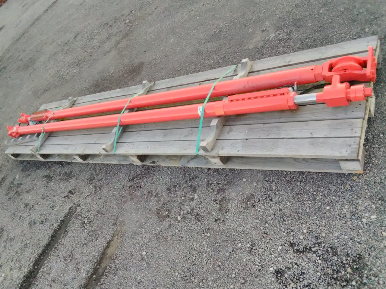SANDVIK BG01194489 - Cilindro hidráulico para Perforadora: foto 1 SANDVIK BG01194489 - Cilindro hidráulico para Perforadora: foto 1