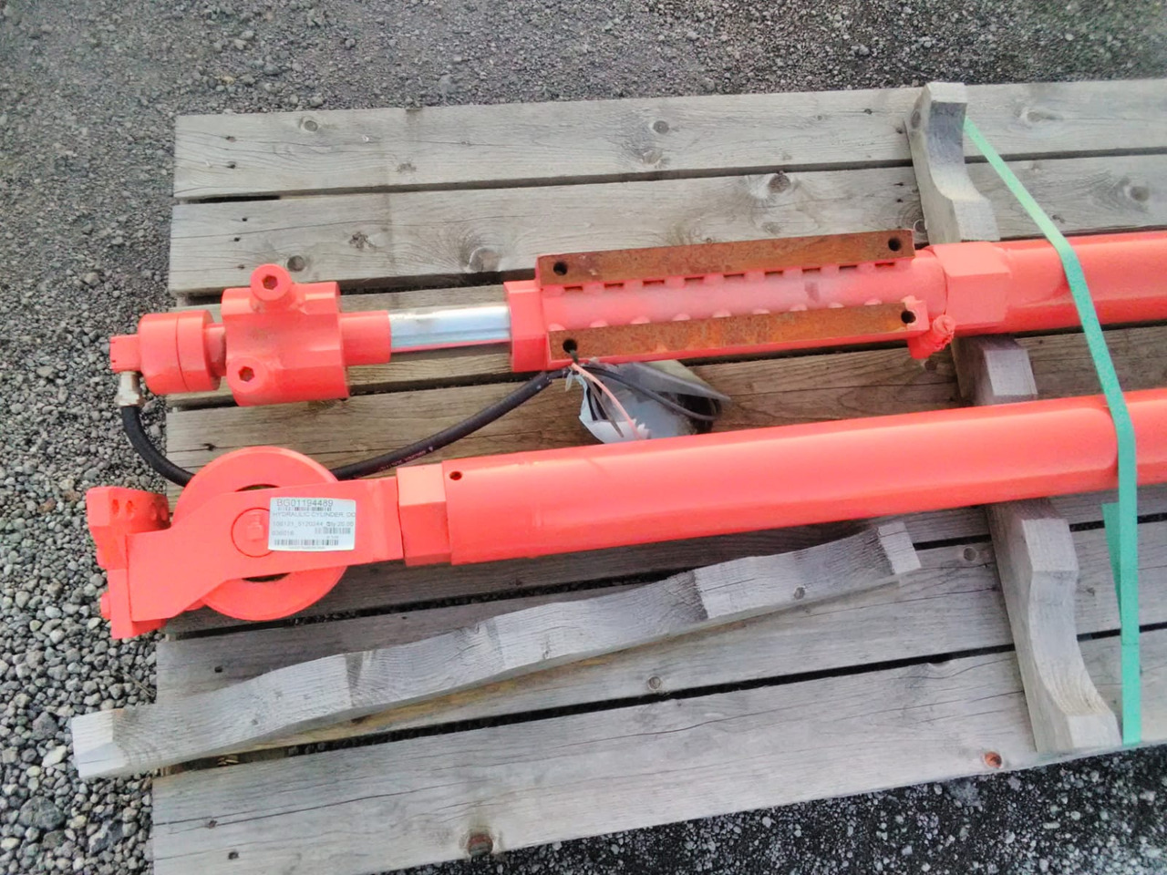 SANDVIK BG01194489 - Cilindro hidráulico para Perforadora: foto 4 SANDVIK BG01194489 - Cilindro hidráulico para Perforadora: foto 4