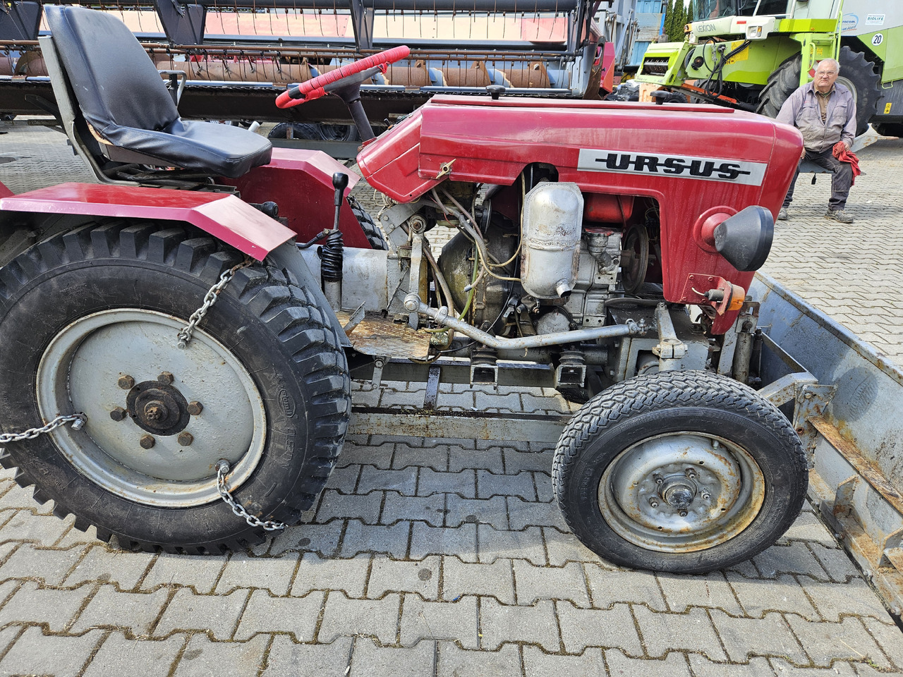 Ursus 1CA90 - Tractor: foto 4 Ursus 1CA90 - Tractor: foto 4