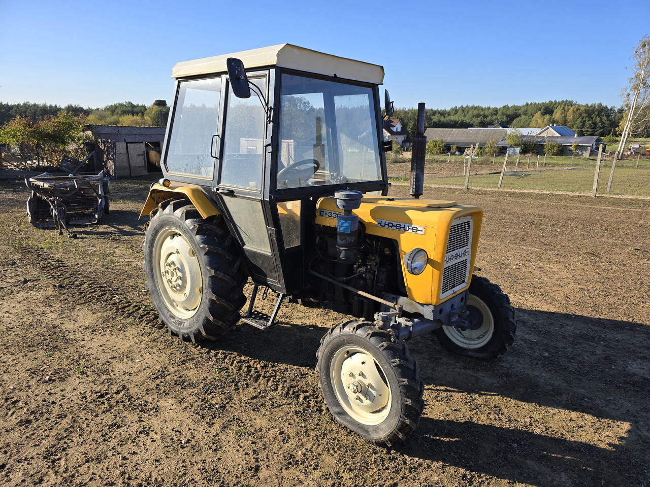 Ursus C-330 - Tractor: foto 2 Ursus C-330 - Tractor: foto 2