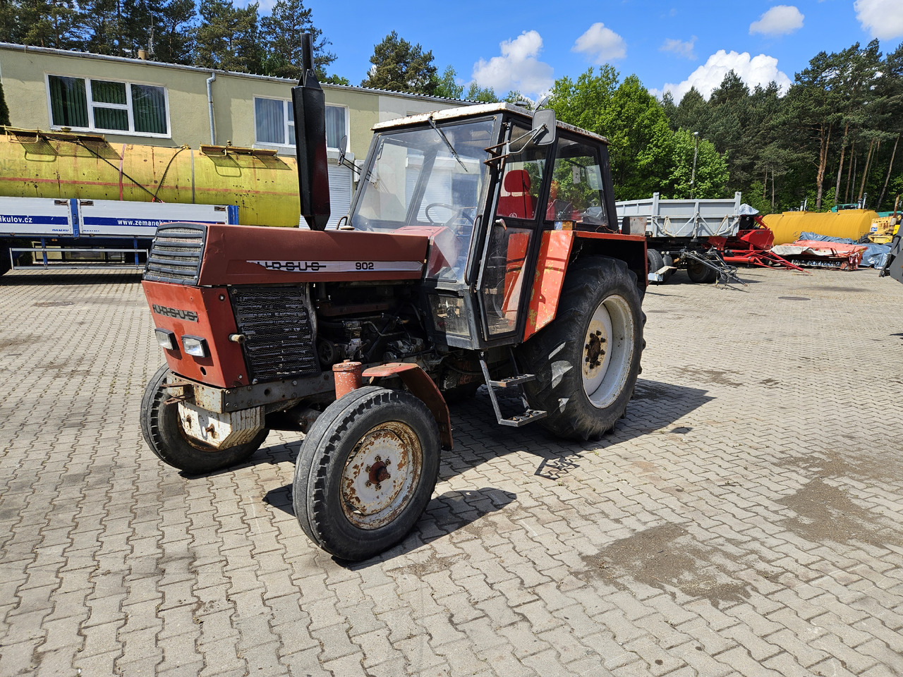 Tractor Ursus C-385: foto 6