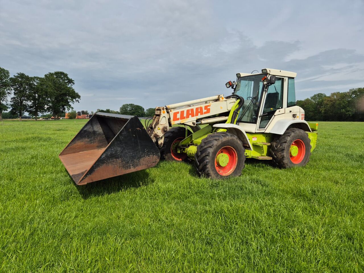 Claas Ranger 940 RX - Cargadora de ruedas: foto 1 Claas Ranger 940 RX - Cargadora de ruedas: foto 1