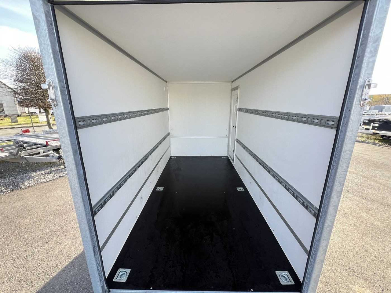 Remolque caja cerrada nuevo BLYSS F2030HTD Rampe + Seitentür Kofferanhänger: foto 6