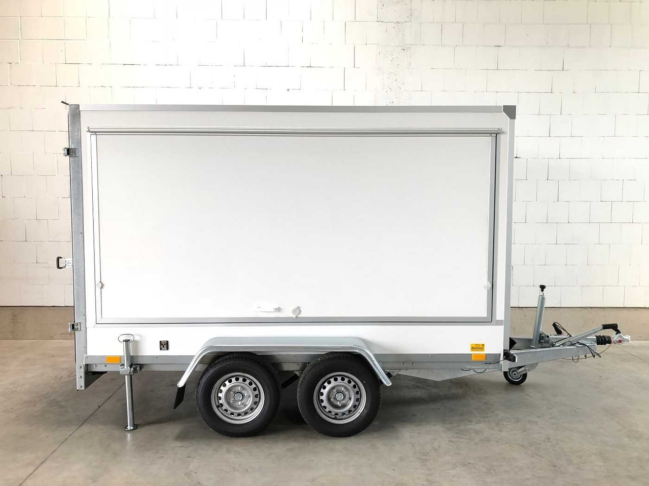 Leasing de BLYSS F2030HTD VKL Kofferanhänger BLYSS F2030HTD VKL Kofferanhänger: foto 21