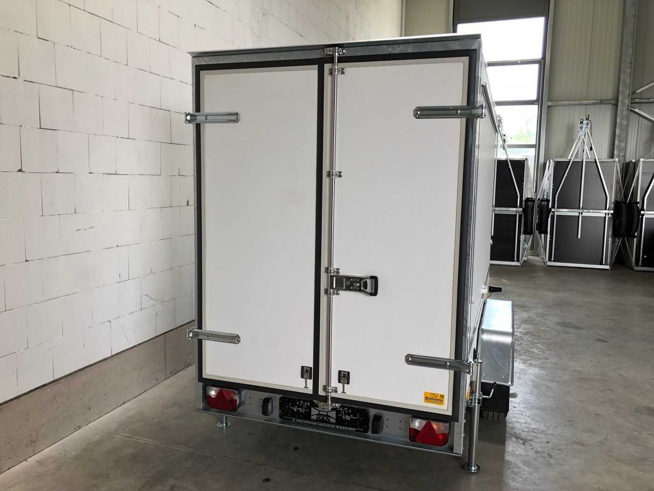 Leasing de BLYSS F2030HTD VKL Kofferanhänger BLYSS F2030HTD VKL Kofferanhänger: foto 26