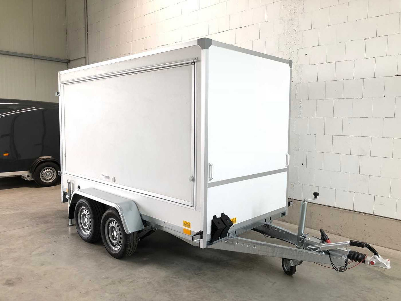 Leasing de BLYSS F2030HTD VKL Kofferanhänger BLYSS F2030HTD VKL Kofferanhänger: foto 23