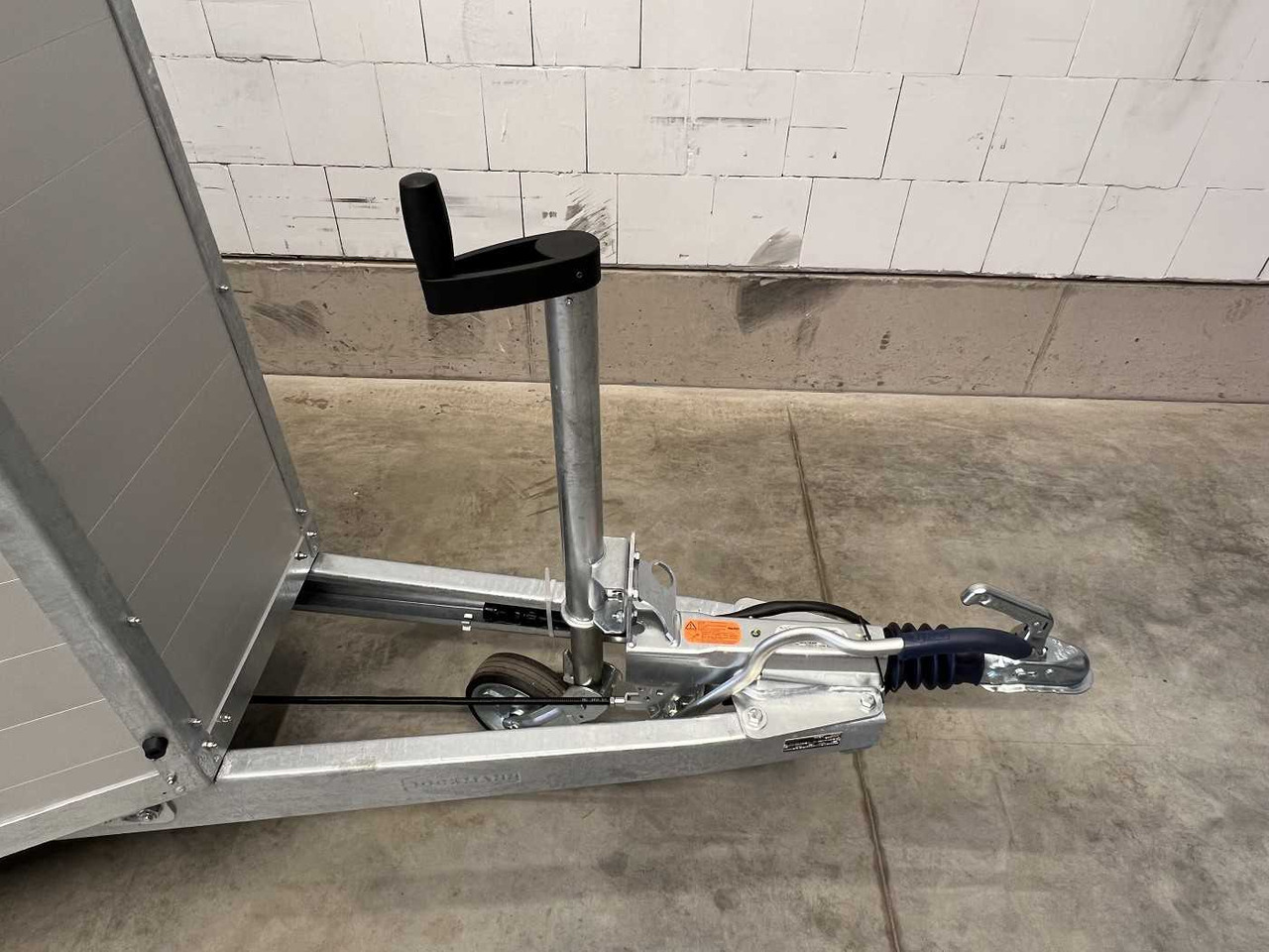 Remolque para caballos nuevo BOECKMANN Champion Uno Esprit silv+bl SK Pferdeanhänger: foto 17 Remolque para caballos nuevo BOECKMANN Champion Uno Esprit silv+bl SK Pferdeanhänger: foto 17