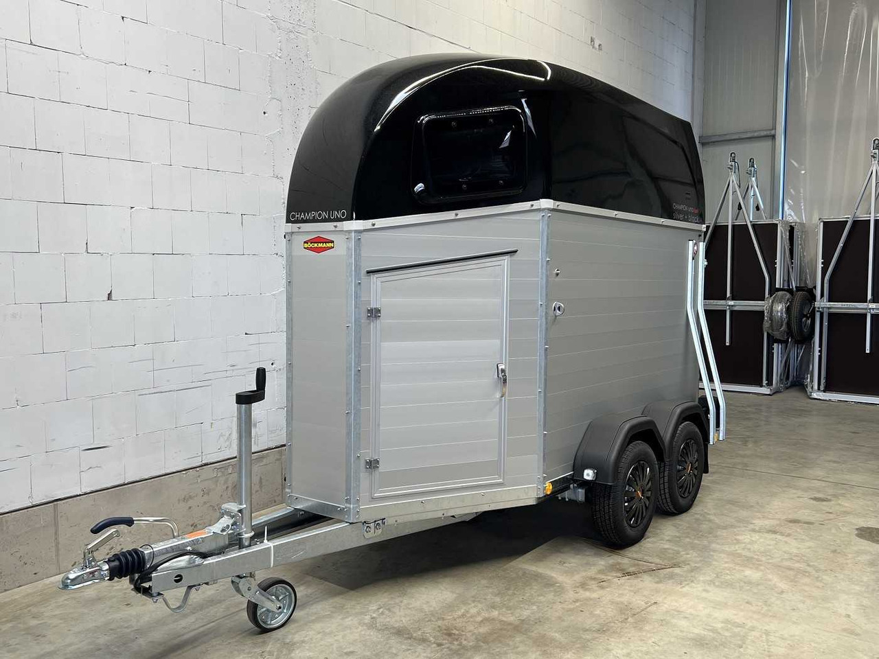 Remolque para caballos nuevo BOECKMANN Champion Uno Esprit silv+bl SK Pferdeanhänger: foto 23 Remolque para caballos nuevo BOECKMANN Champion Uno Esprit silv+bl SK Pferdeanhänger: foto 23