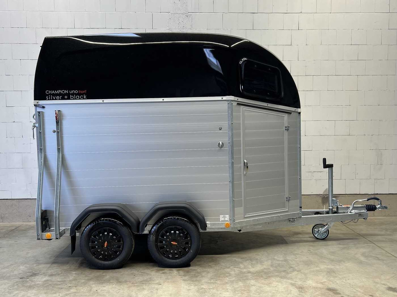 Remolque para caballos nuevo BOECKMANN Champion Uno Esprit silv+bl SK Pferdeanhänger: foto 7 Remolque para caballos nuevo BOECKMANN Champion Uno Esprit silv+bl SK Pferdeanhänger: foto 7