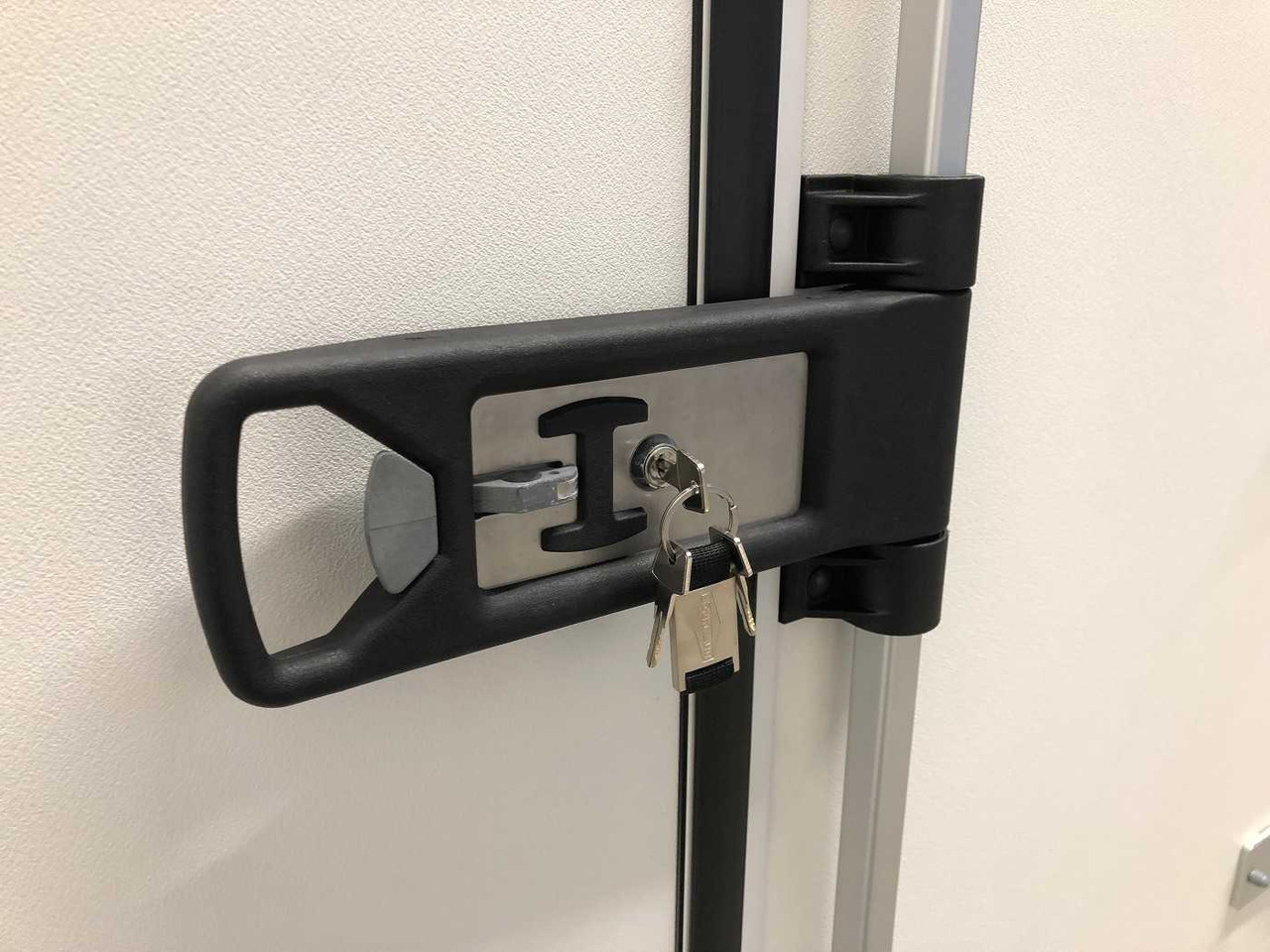 Remolque caja cerrada nuevo BOECKMANN KT 3015/27 H F Kofferanhänger: foto 9