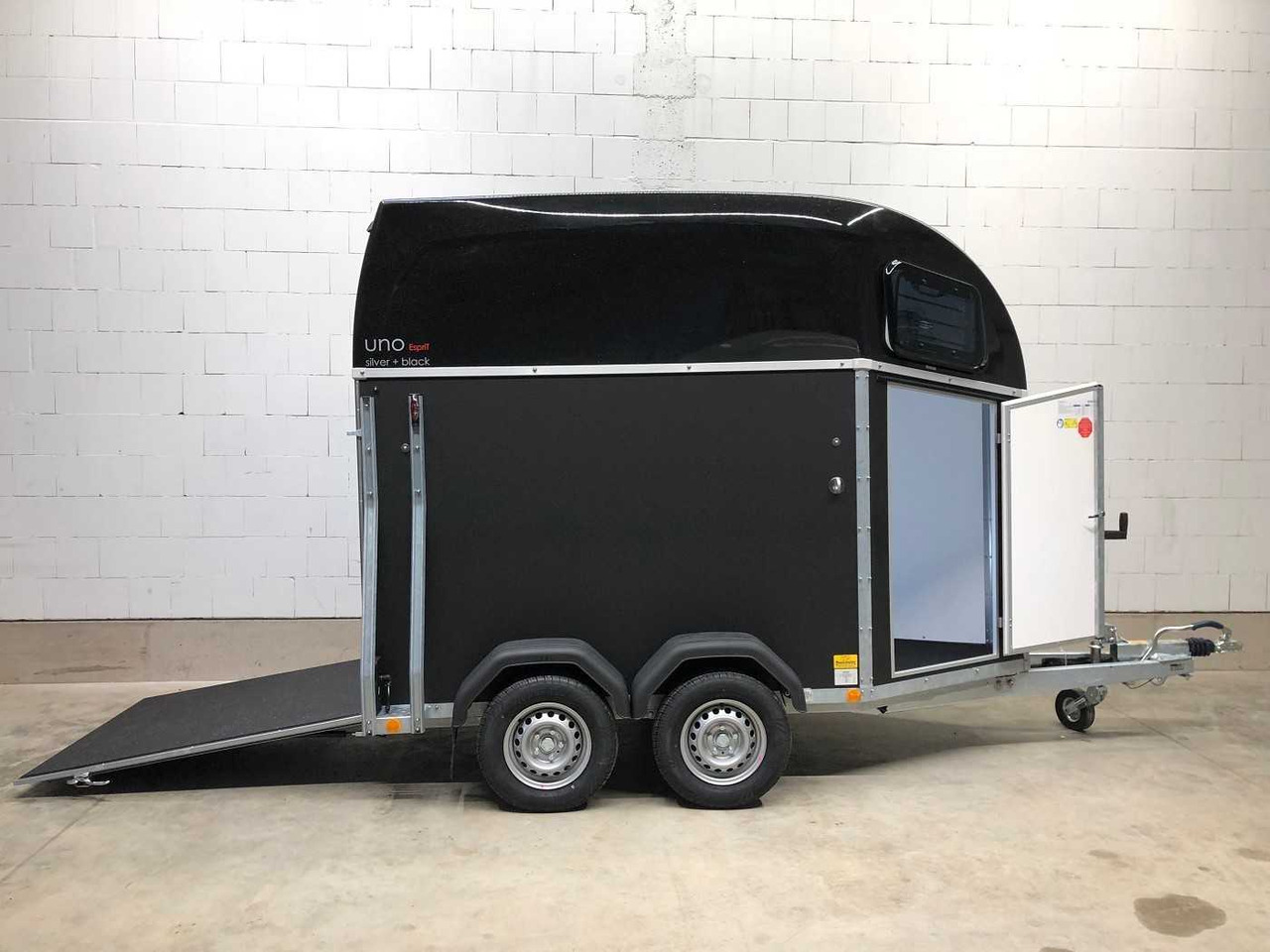 BOECKMANN Uno Esprit silver black ALB Pferdeanhänger - Remolque para caballos: foto 2 BOECKMANN Uno Esprit silver black ALB Pferdeanhänger - Remolque para caballos: foto 2