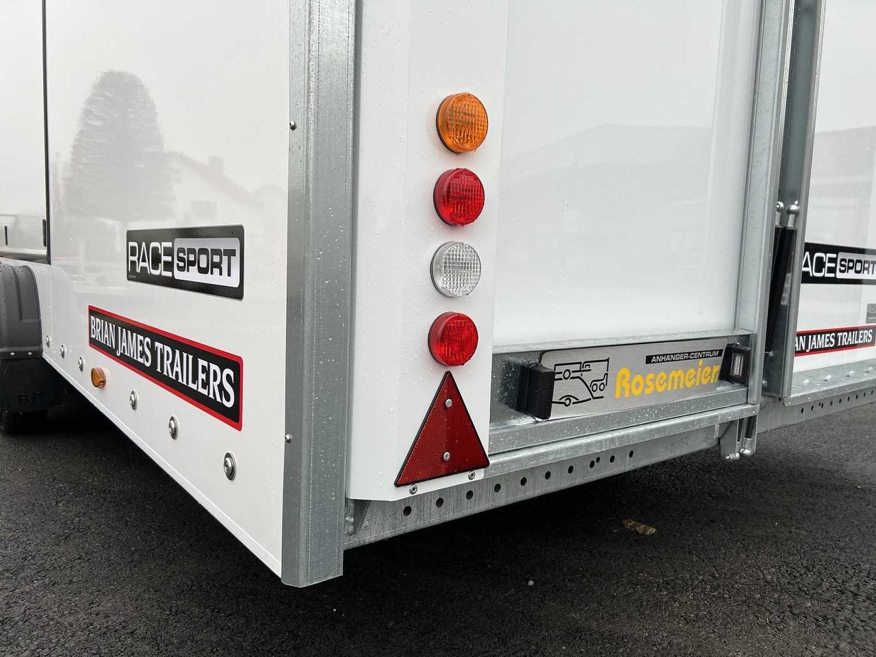 Leasing de BRIAN_JAMES Race Sport Autotransporter geschlossen BRIAN_JAMES Race Sport Autotransporter geschlossen: foto 23