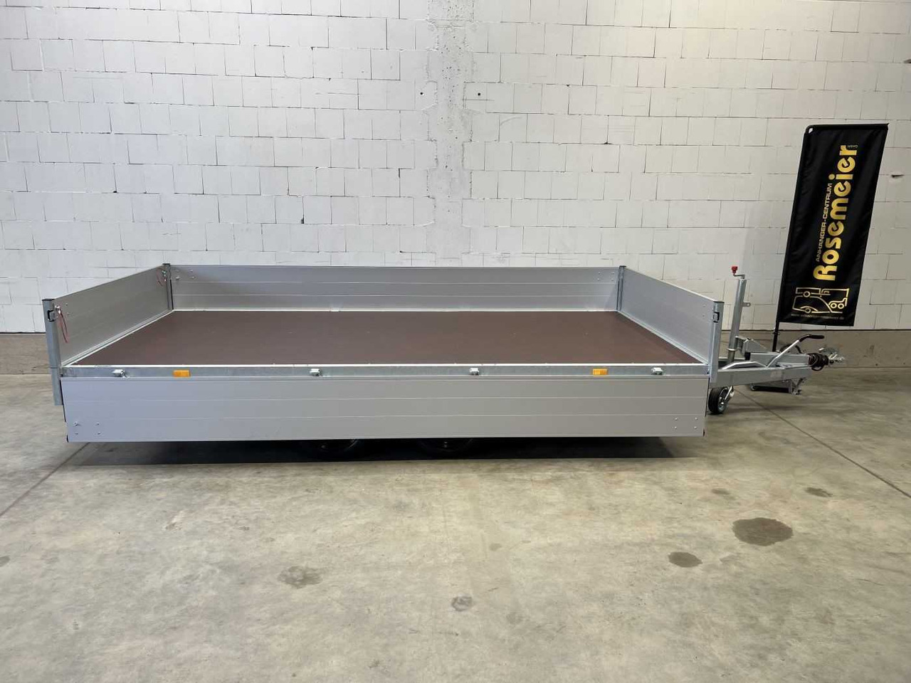 HAPERT Azure H-2 Parabelfedern Hochlader - Remolque de coche: foto 2 HAPERT Azure H-2 Parabelfedern Hochlader - Remolque de coche: foto 2