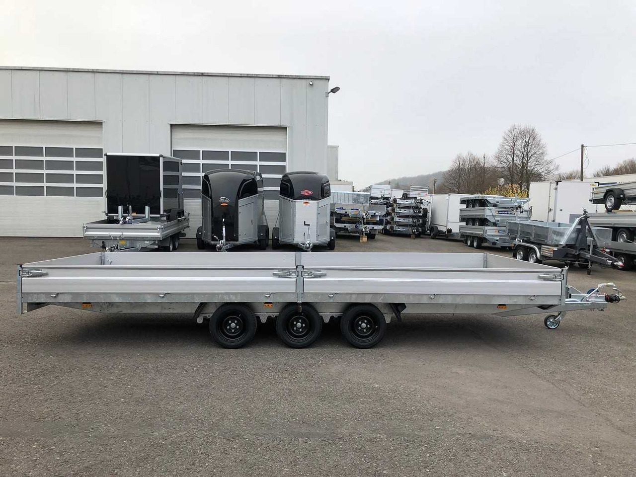 HAPERT Azure H-3 Hochlader - Remolque plataforma/ Caja abierta: foto 3 HAPERT Azure H-3 Hochlader - Remolque plataforma/ Caja abierta: foto 3