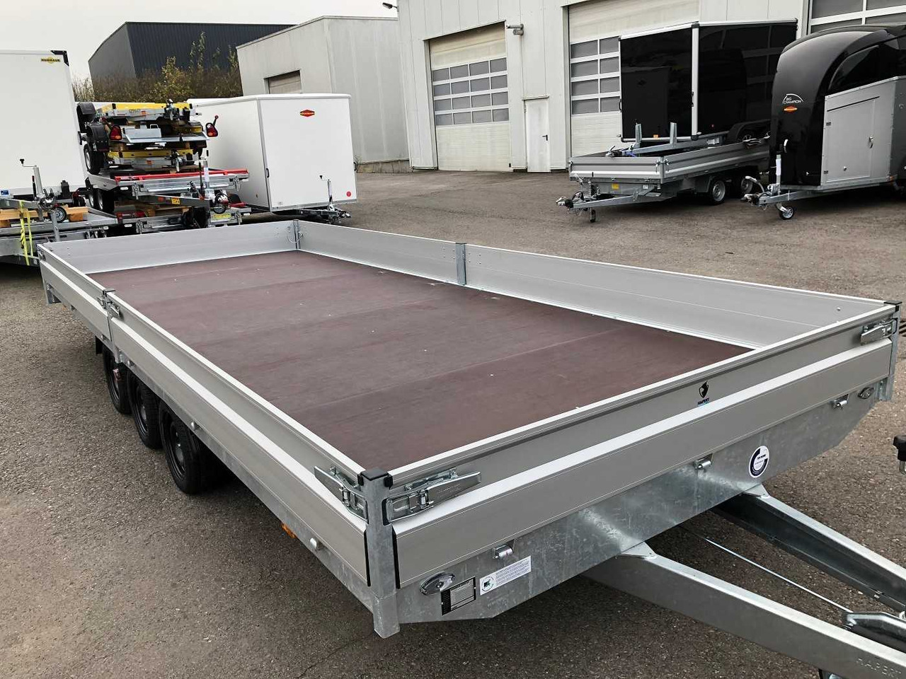HAPERT Azure H-3 Hochlader - Remolque plataforma/ Caja abierta: foto 4 HAPERT Azure H-3 Hochlader - Remolque plataforma/ Caja abierta: foto 4