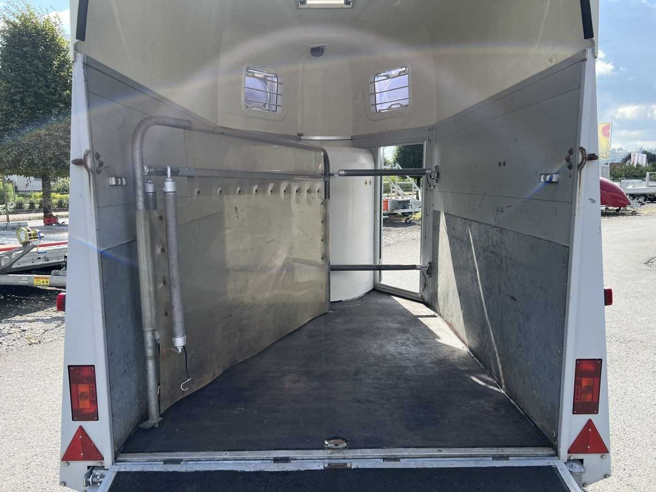 Remolque de coche HUMBAUR HP 2000 Pferdeanhänger: foto 16