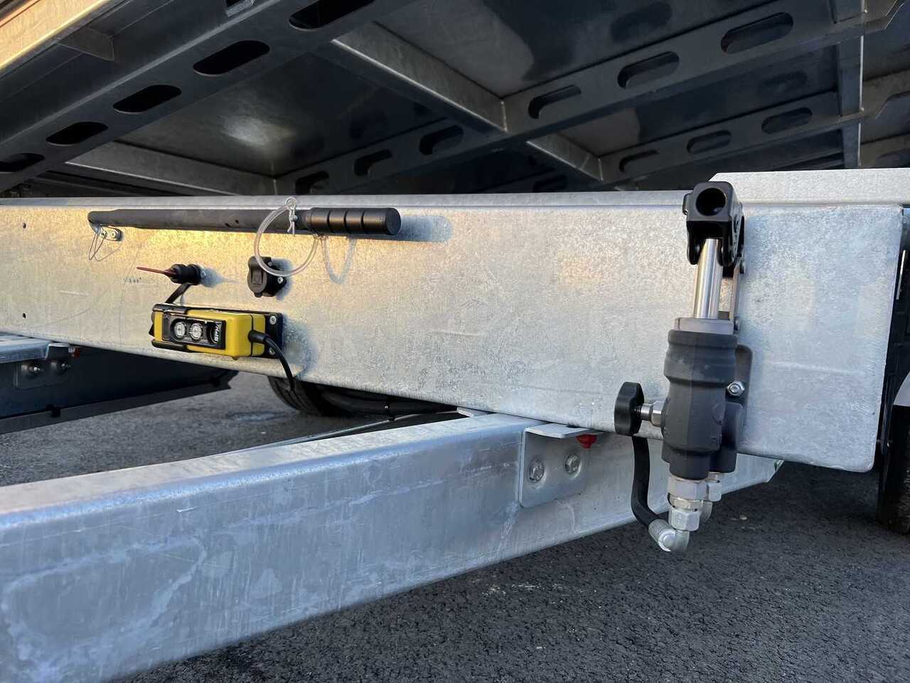 Remolque volquete nuevo HUMBAUR HTK 3500.41 Tridem EP BWAufs. Dreiseitenkipper: foto 22
