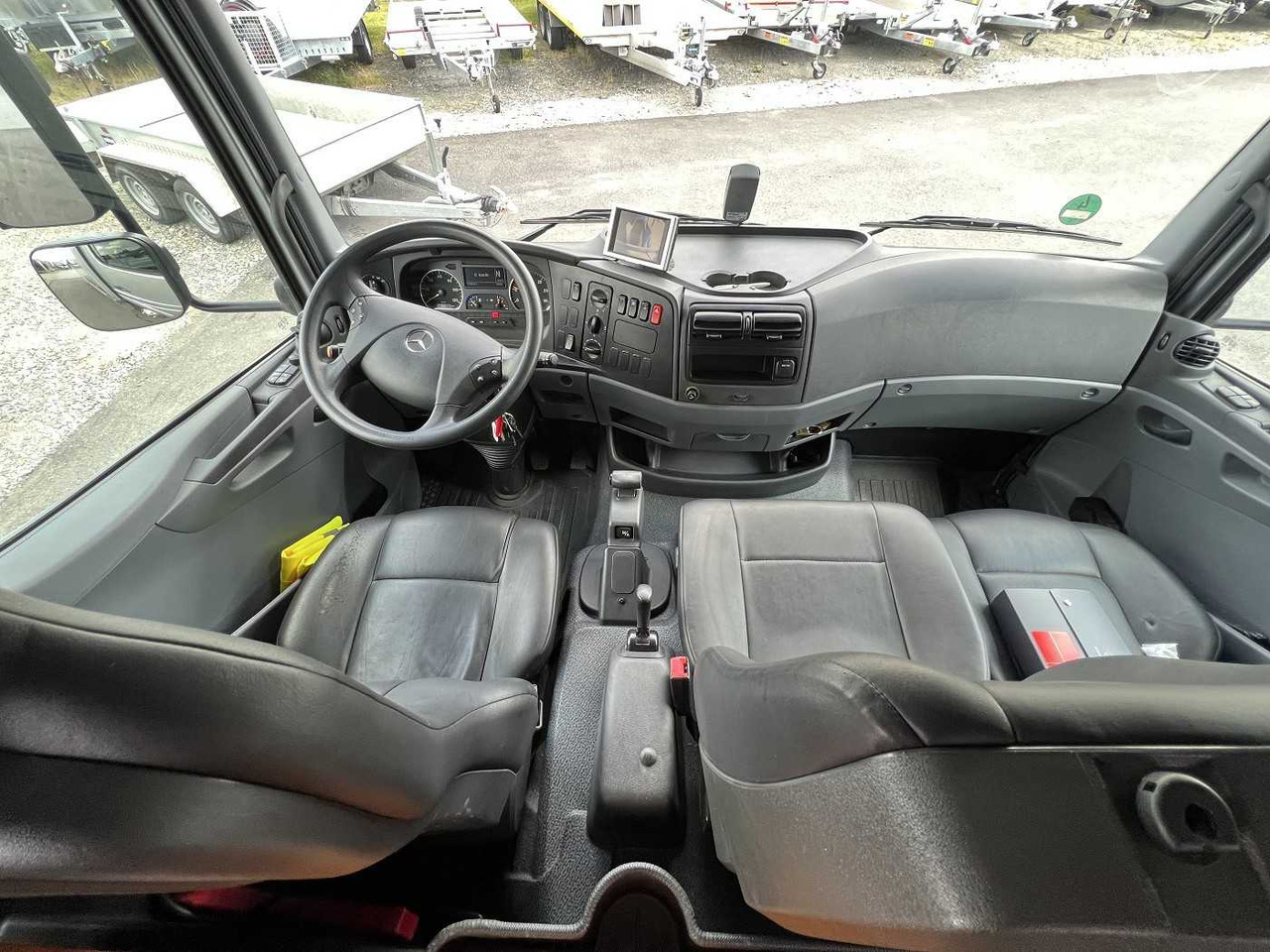 Camión para caballos MERCEDES-BENZ Atego 918L LKW: foto 14