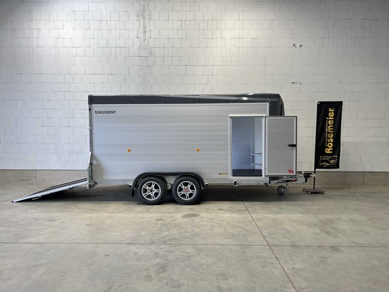 NUGENT BX3717S-GRY-DD Kofferanhänger - Remolque caja cerrada: foto 1 NUGENT BX3717S-GRY-DD Kofferanhänger - Remolque caja cerrada: foto 1