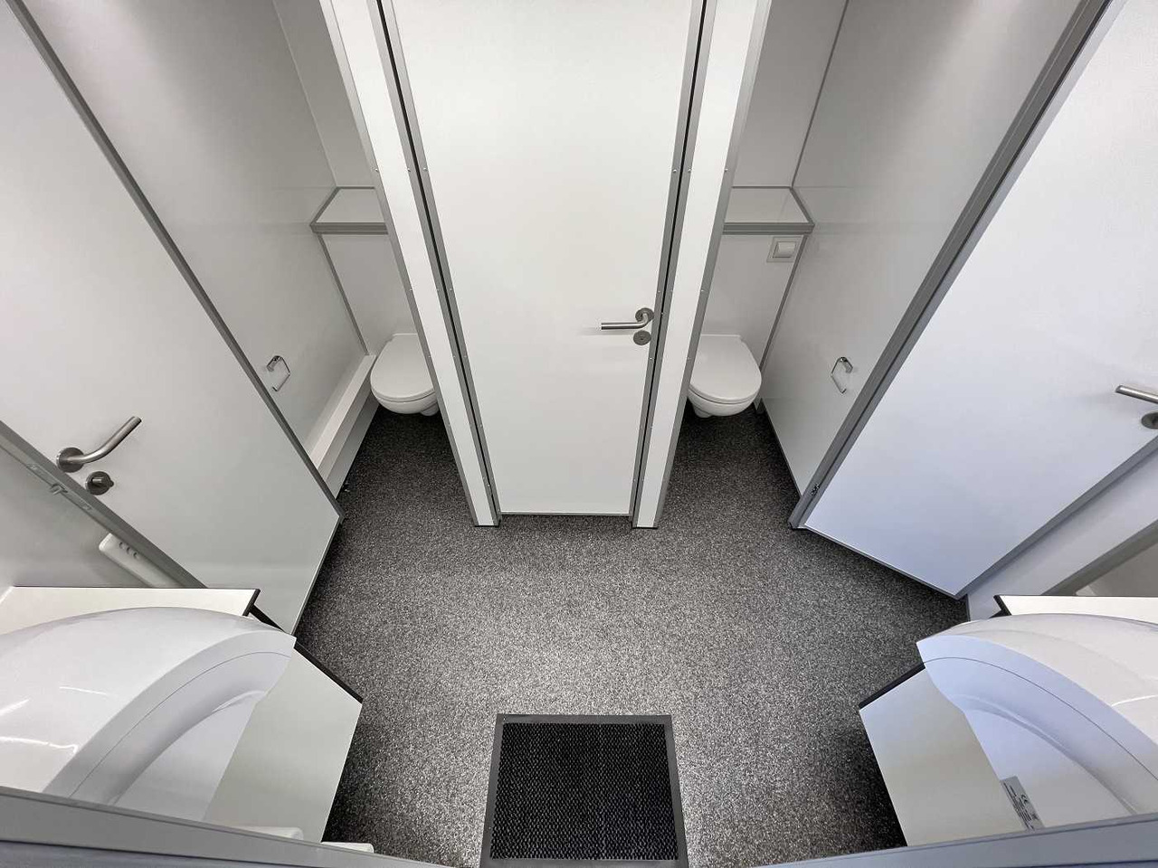 Leasing de ROSEMEIER EW TA-NO 4 Damen, 2 Herren + 4 Urinale Toilettenanhänger ROSEMEIER EW TA-NO 4 Damen, 2 Herren + 4 Urinale Toilettenanhänger: foto 16