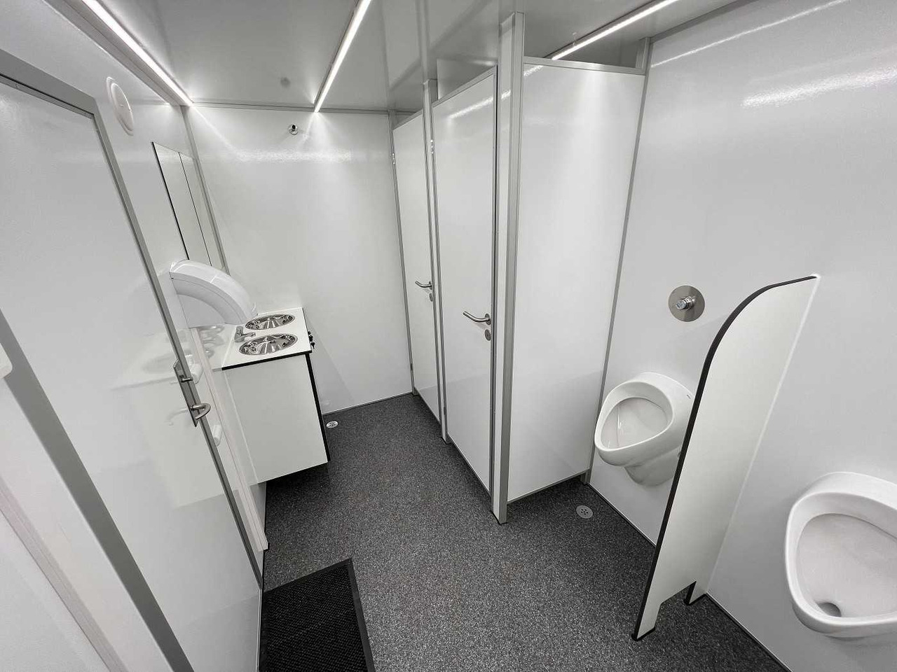Leasing de ROSEMEIER EW TA-NO 4 Damen, 2 Herren + 4 Urinale Toilettenanhänger ROSEMEIER EW TA-NO 4 Damen, 2 Herren + 4 Urinale Toilettenanhänger: foto 8