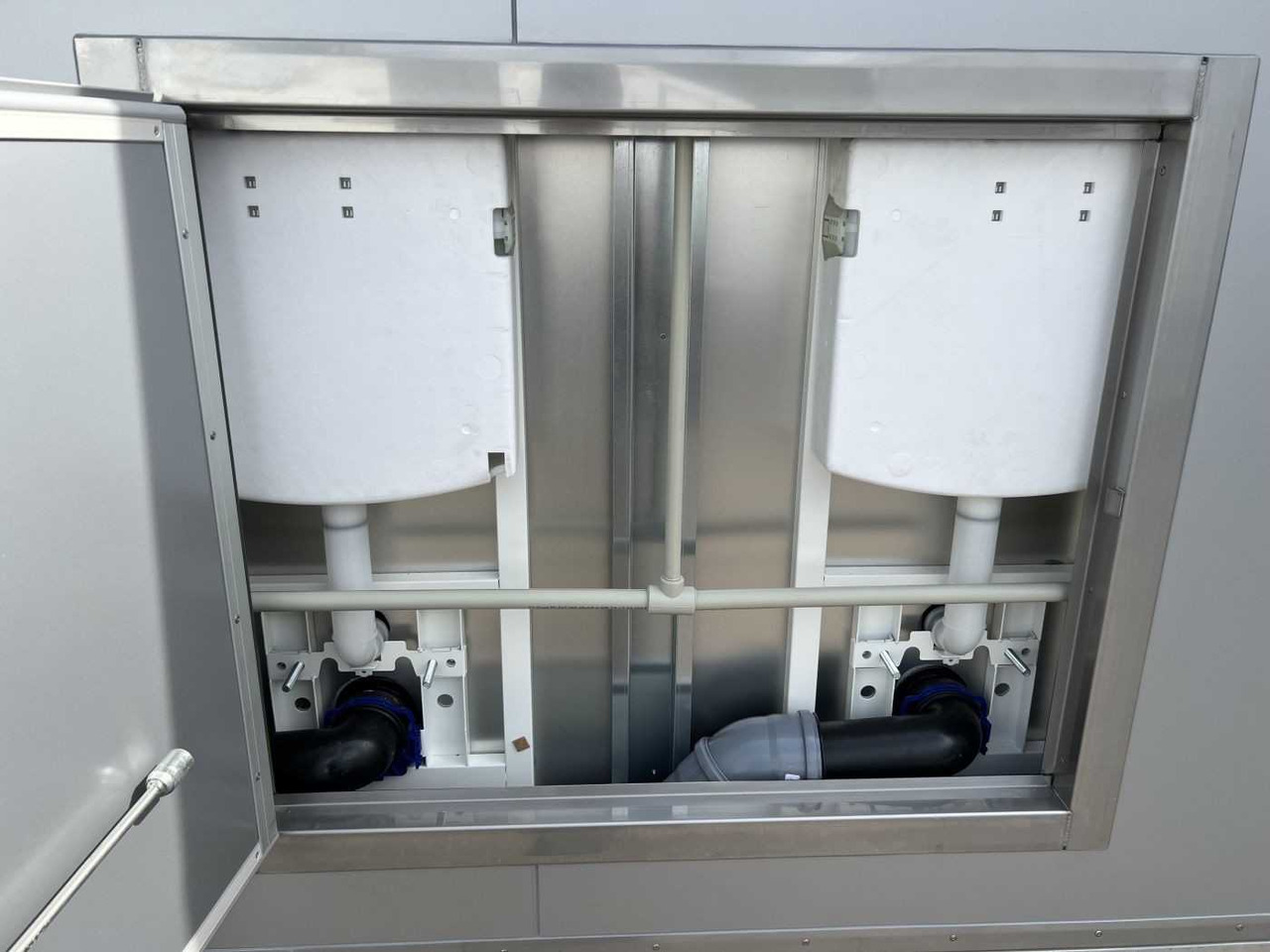 Leasing de ROSEMEIER VE 6 Damen, 2 Herren, 5 Urinale Toilettenanhänger ROSEMEIER VE 6 Damen, 2 Herren, 5 Urinale Toilettenanhänger: foto 27