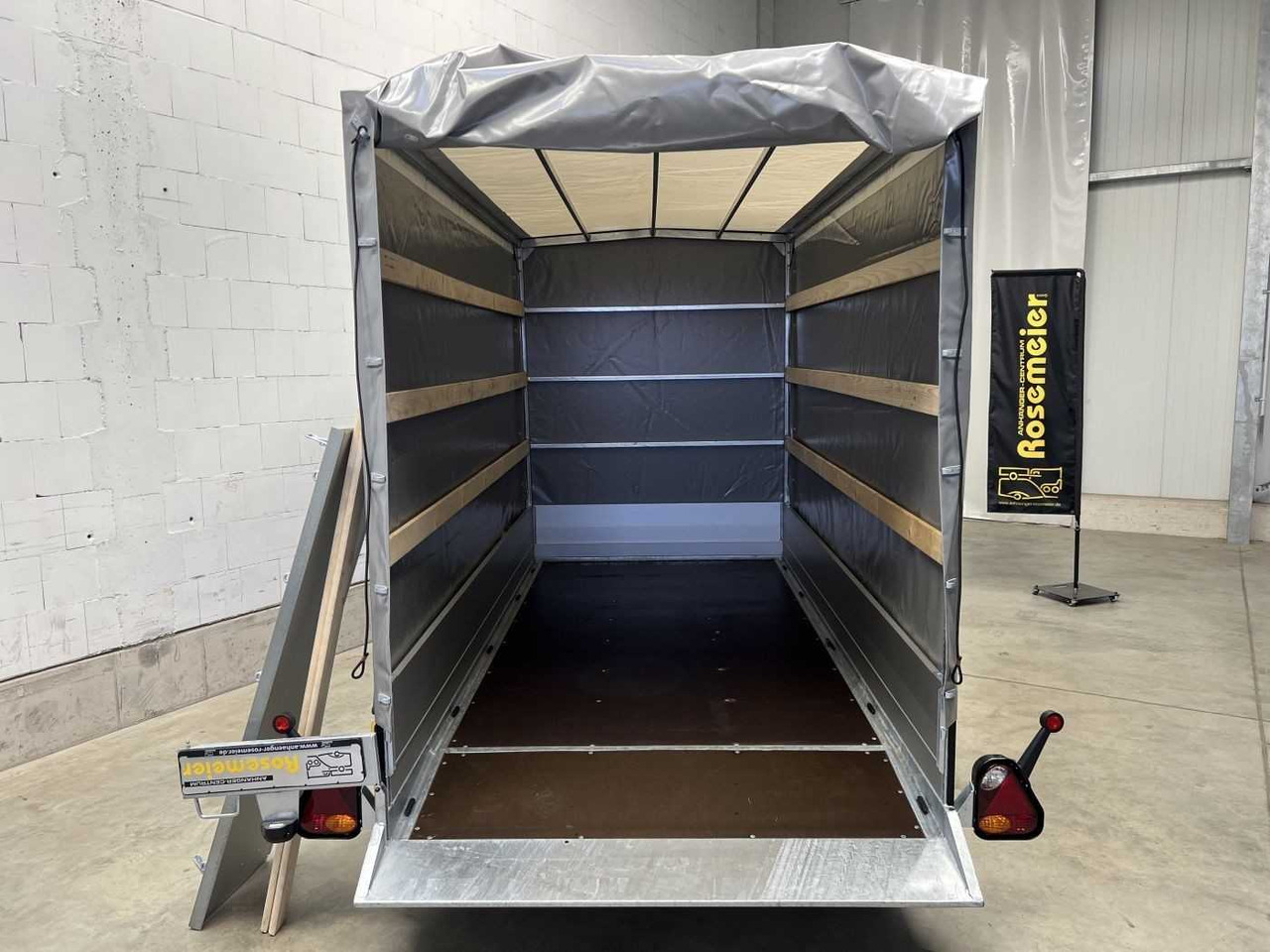 VEZEKO Husky FB 27.35 Plane Absenker - Remolque: foto 5 VEZEKO Husky FB 27.35 Plane Absenker - Remolque: foto 5