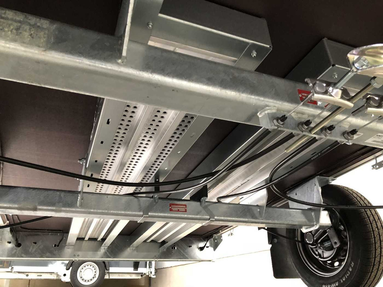 Remolque de coche nuevo SARIS McAlu Pro 305 153 2000 2 Ramp Kastenanhänger geb: foto 22