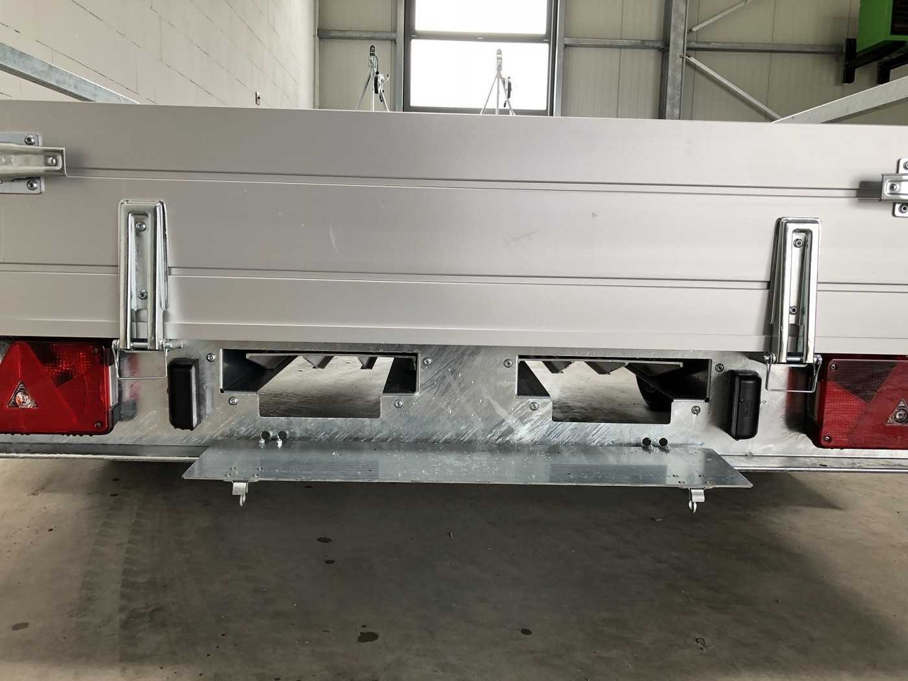 Remolque de coche nuevo SARIS McAlu Pro 305 153 2000 2 Ramp Kastenanhänger geb: foto 6