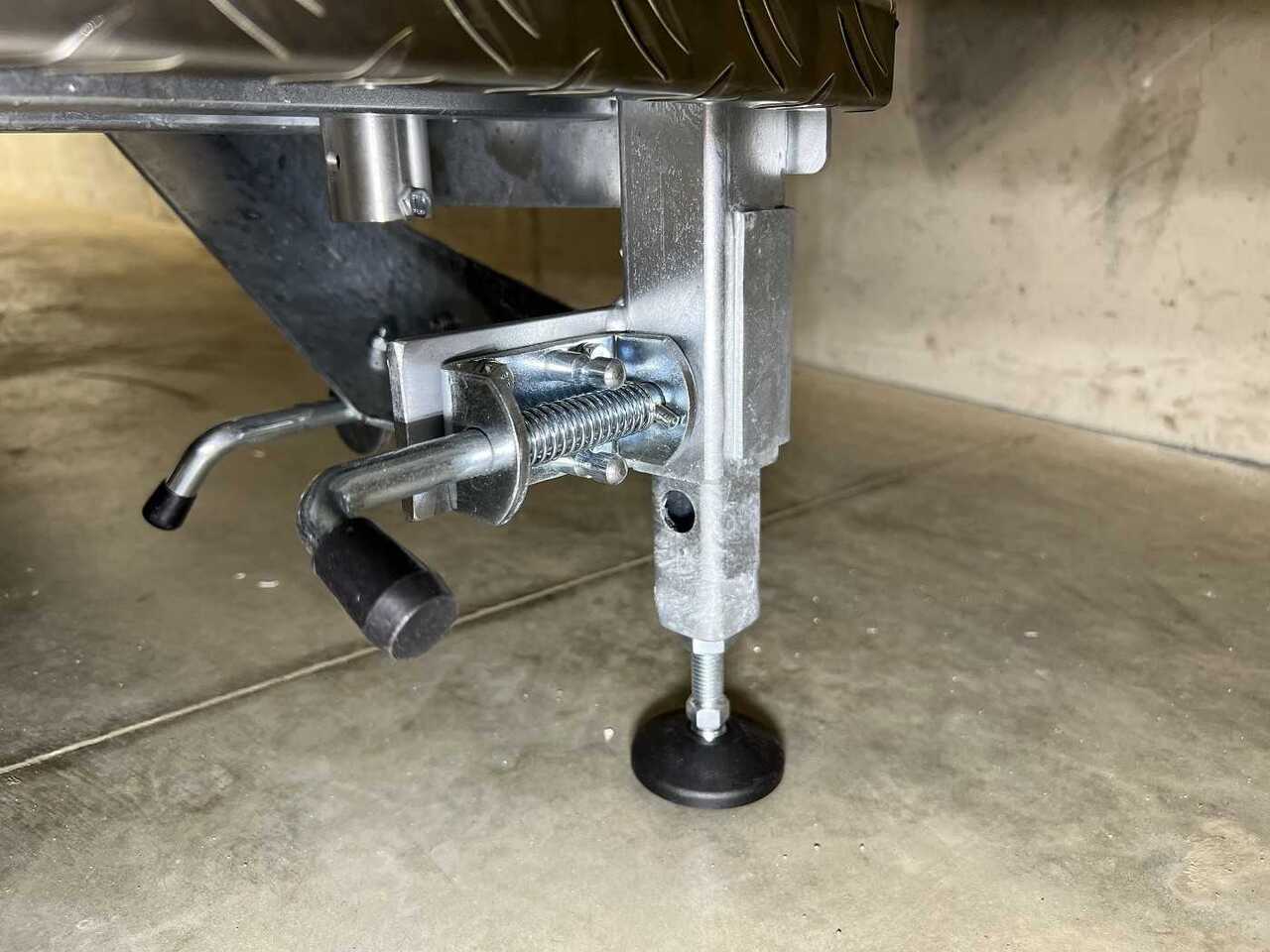 Leasing de UNSINN PK 3036-10-2040 Promotion 2T Verkaufsanhänger UNSINN PK 3036-10-2040 Promotion 2T Verkaufsanhänger: foto 29