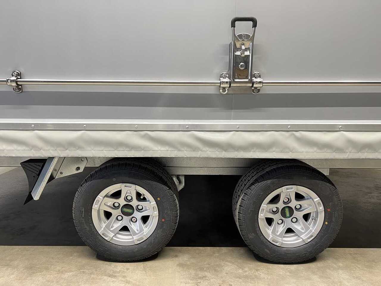 Leasing de UNSINN PK 3036-10-2040 Promotion 2T Verkaufsanhänger UNSINN PK 3036-10-2040 Promotion 2T Verkaufsanhänger: foto 21