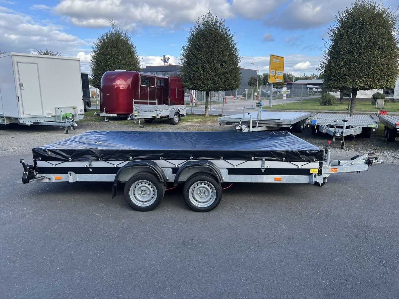 VEZEKO Husky Car FB 27.39 Autotransporter - Remolque multilift/ Portacontenedores de cadenas: foto 2 VEZEKO Husky Car FB 27.39 Autotransporter - Remolque multilift/ Portacontenedores de cadenas: foto 2