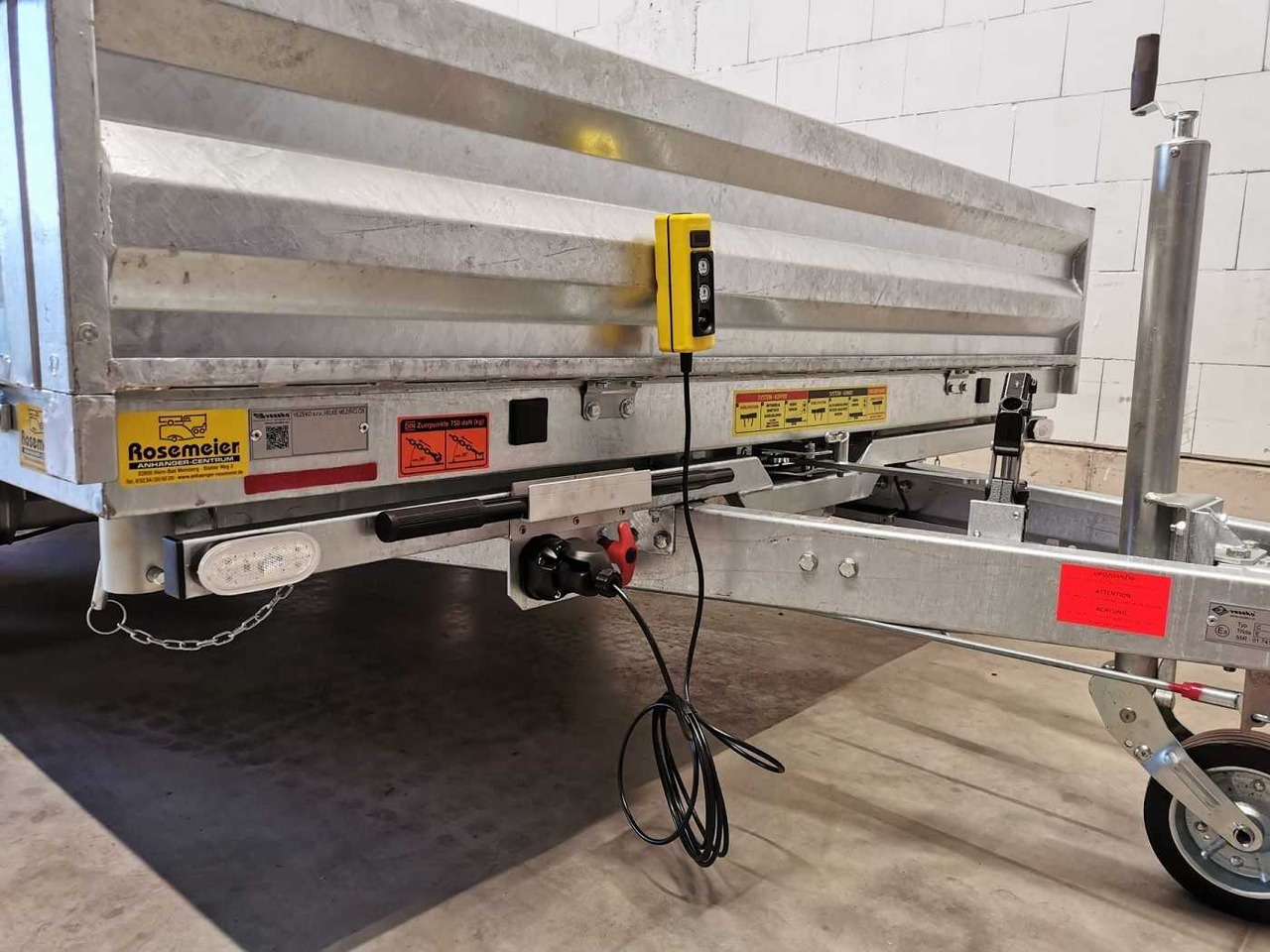 Remolque volquete nuevo VEZEKO Juki 35.3 Multi Stahl Multidreiseitenkipper: foto 21