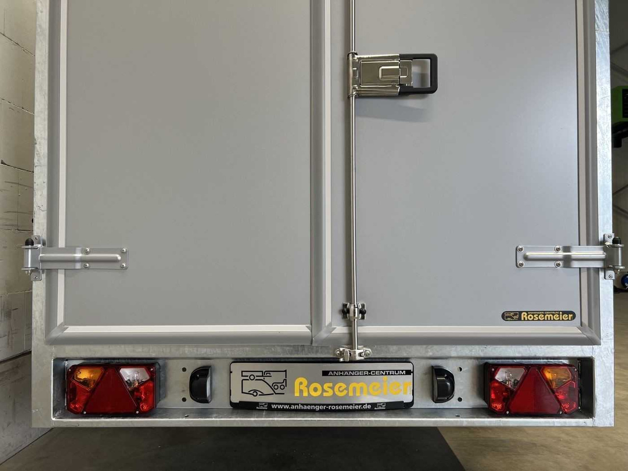 VEZEKO TK B 15.30 Kofferanhänger - Remolque caja cerrada: foto 5 VEZEKO TK B 15.30 Kofferanhänger - Remolque caja cerrada: foto 5