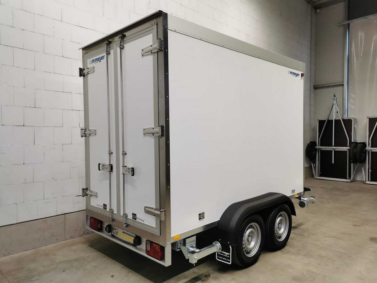 WM MEYER AZK 3030/156 Rohrbahn Tiefkühlanhänger - Remolque frigorífico: foto 5 WM MEYER AZK 3030/156 Rohrbahn Tiefkühlanhänger - Remolque frigorífico: foto 5