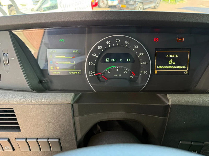 Volvo FH 460 FH460 Globetrotter XL / K chasis (model 2019) / 2 Tank / ACC / TUV 03-2026 / Top Zustand - Cabeza tractora: foto 5 Volvo FH 460 FH460 Globetrotter XL / K chasis (model 2019) / 2 Tank / ACC / TUV 03-2026 / Top Zustand - Cabeza tractora: foto 5