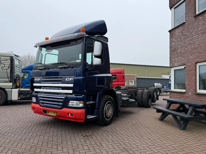 DAF CF 85 CF85-360 FAN 6X2 Chassis Holland Truck Top condition - Camión chasis: foto 3 DAF CF 85 CF85-360 FAN 6X2 Chassis Holland Truck Top condition - Camión chasis: foto 3