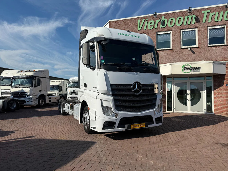 Mercedes-Benz Actros Actros 2542LL 6X2 BDF / ACC / AHK/ TUV 8-2026 / NL TRUCK - Camión portacontenedore/ Intercambiable: foto 1 Mercedes-Benz Actros Actros 2542LL 6X2 BDF / ACC / AHK/ TUV 8-2026 / NL TRUCK - Camión portacontenedore/ Intercambiable: foto 1