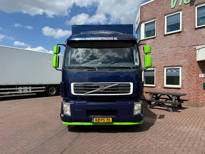 Camión caja cerrada Volvo FE FE 42R HYBBRID KOFFER MIT LADEBORDWAND: foto 16