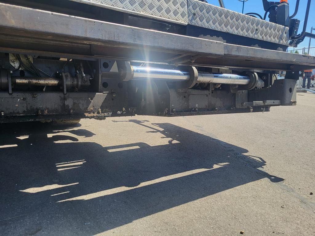 Pavimentadora de asfalto VOLVO ABG P7820C: foto 10